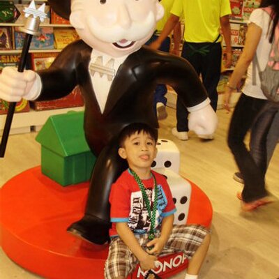 Profile Picture of Rhen Bryan Vardeleon (@rhen11hi) on Twitter