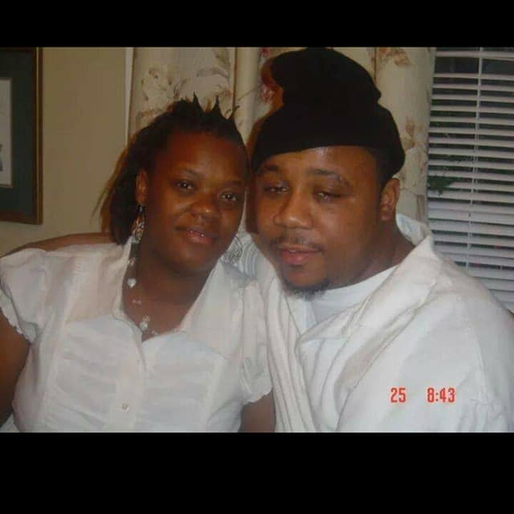 Jenetha Hyter - Poshmark Profile Picture of Jenetha Hyter (@jenethahyter) on Poshmark