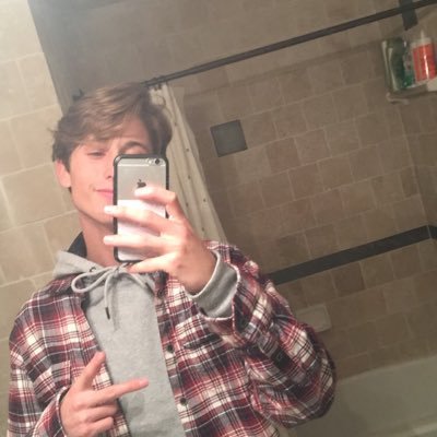 Profile Picture of Christopher Carmichael (@chriscarrmy) on Twitter