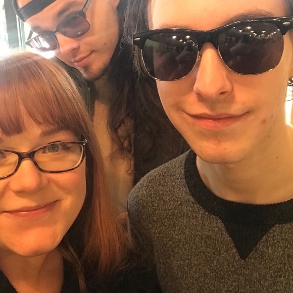 Profile Picture of Nick Daurelio (@niceubanks) on Poshmark