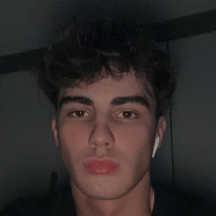 Profile Picture of Aaron (@aaronfitz01) on Tiktok