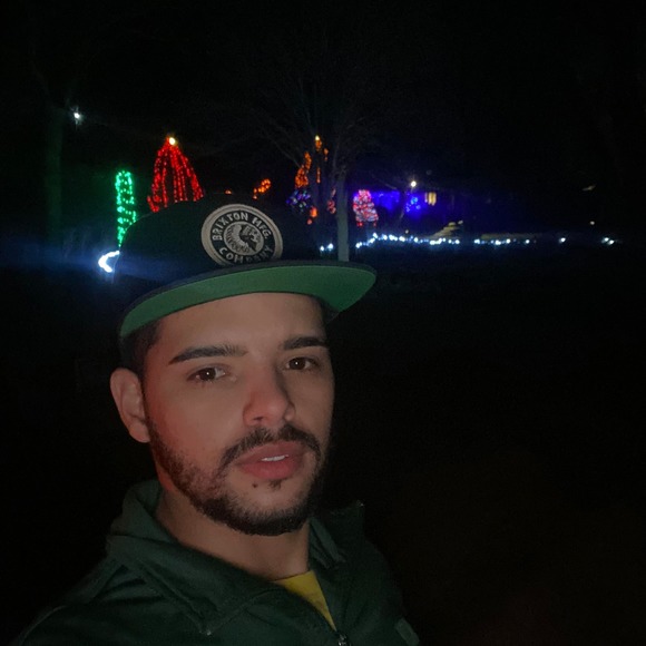 Odilon Leal - Poshmark Profile Picture of Odilon Leal (@odilonleal) on Poshmark