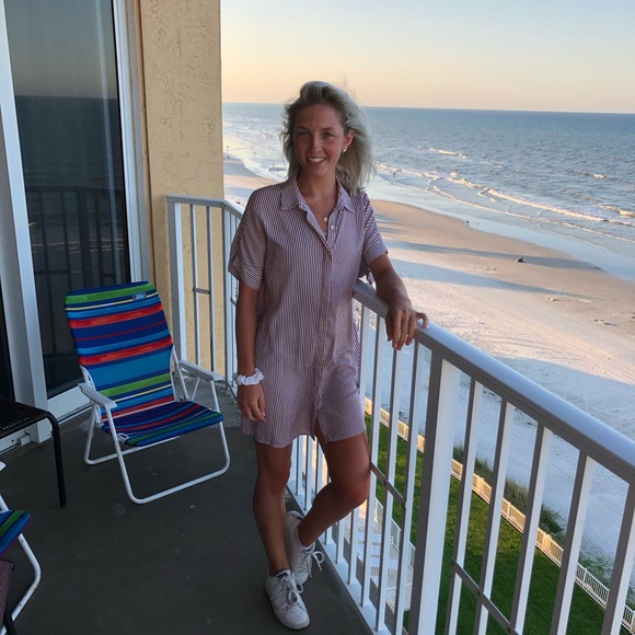 Profile Picture of Samantha Denicolo (@sdenicolo) on Poshmark