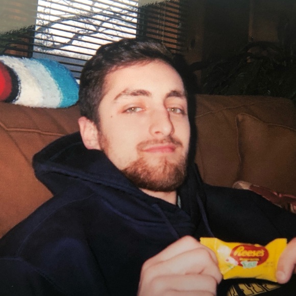 Profile Picture of Ethan Forrest (@epforrest) on Poshmark