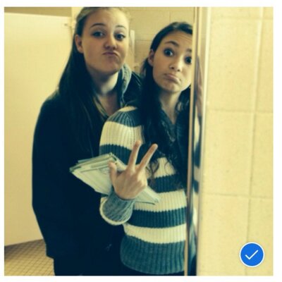 Profile Picture of •lorraineeee• (@LorraineGrayson) on Twitter