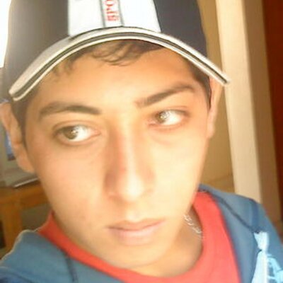 Profile Picture of Rosendo BernaL D. (@RonTwist) on Twitter