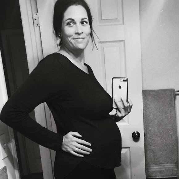 Hilary Geddis - Poshmark Profile Picture of Hilary Geddis (@thecorkster981) on Poshmark