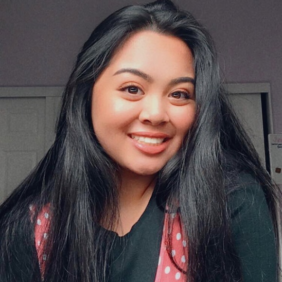 Profile Picture of Jade Bajado (@jadebajado) on Poshmark