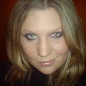 Profile Picture of Eloise Cameron (@fly1983) on Myspace