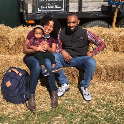 Profile Picture of Jasmine Marshall (@Gun_4A_Tongue) on Twitter