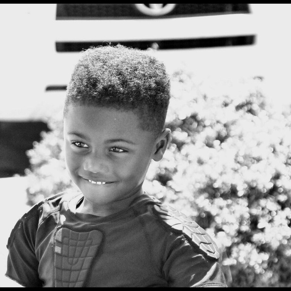 Profile Picture of Gregory Wilson (@zyans_customs) on Poshmark