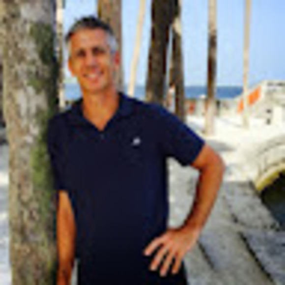 Profile Picture of Jay Triplett (@bleuwave66) on Poshmark