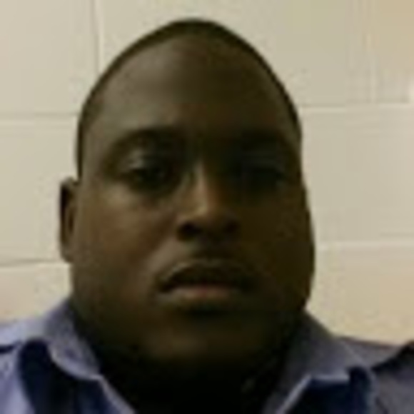 Profile Picture of Ronnell Galloway (@ronb2ut) on Poshmark