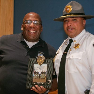 Profile Picture of Phyllis Young Murray (@cybrarian75x) on Twitter