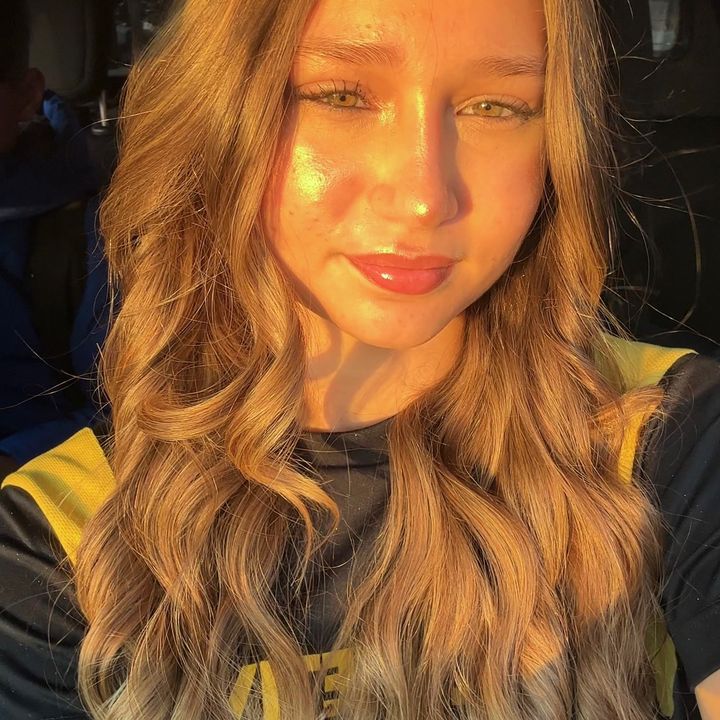 Profile Picture of Mazurek (@valeeeen57) on Tiktok