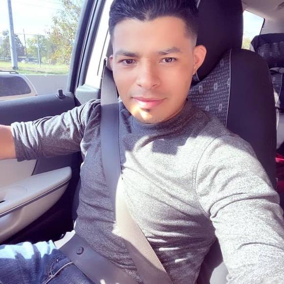 Profile Picture of Chaver Dalin (@dalinmartinez) on Poshmark