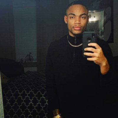 Profile Picture of De'Andre Perry (@MasterMindDre) on Twitter