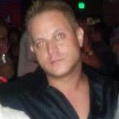 Profile Picture of Robert Lowrie (@RobertLowrie2) on Twitter