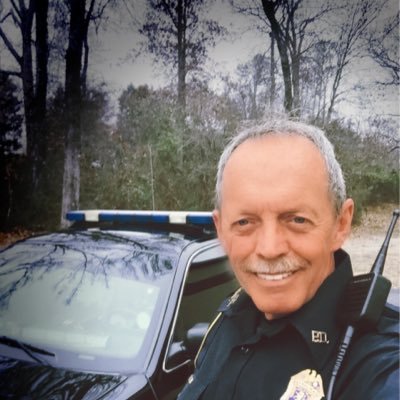 Profile Picture of Mark Cruise (@MarkCruise9) on Twitter