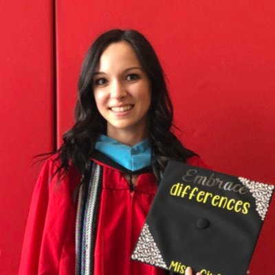 Profile Picture of Melissa Ciuffo (@missciuffo24) on Twitter