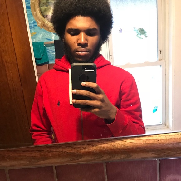 Profile Picture of James Moe (@james2213) on Poshmark
