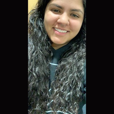 Profile Picture of Claudia Gonzalez (@Clauds321) on Twitter