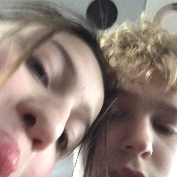 Profile Picture of William Ankeney (@wooebtri) on Poshmark