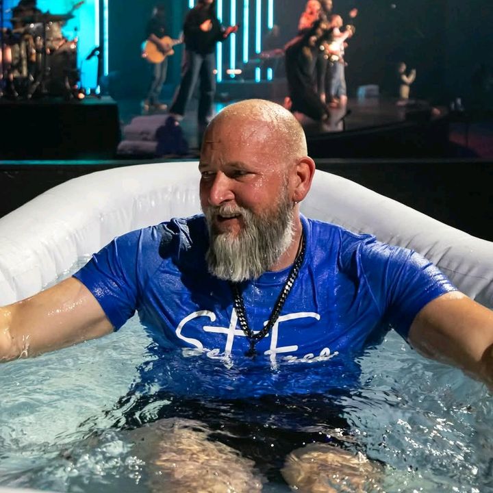 Larry Knop - Tiktok Profile Picture of Larry Knop (@larryknop) on Tiktok