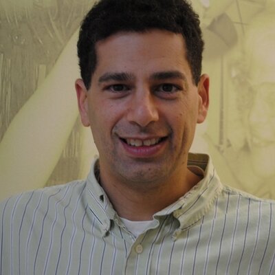 Profile Picture of Mike Greenbaum (@mngreenshoes) on Twitter