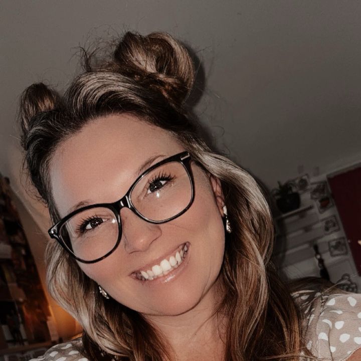Profile Picture of Andrea June Hammock (@andreajunehammock) on Tiktok