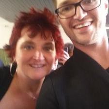 Profile Picture of Donna Mullins (@bellebobean) on Twitter