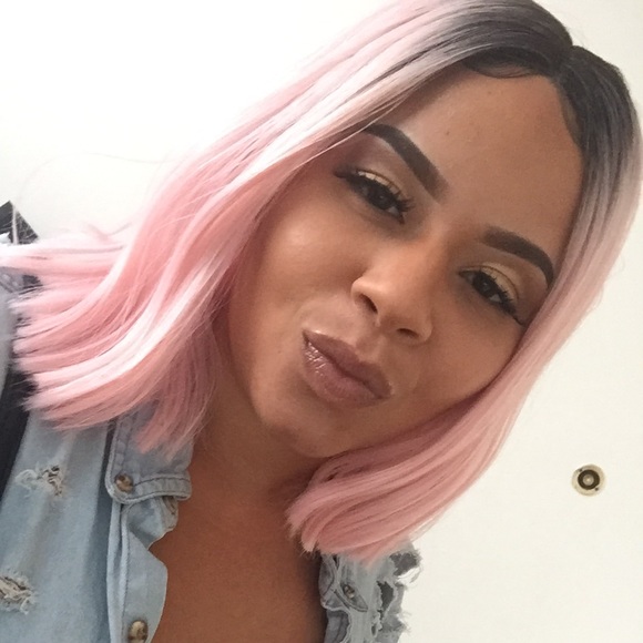 Profile Picture of Octavia Wilson (@ocdw_93) on Poshmark