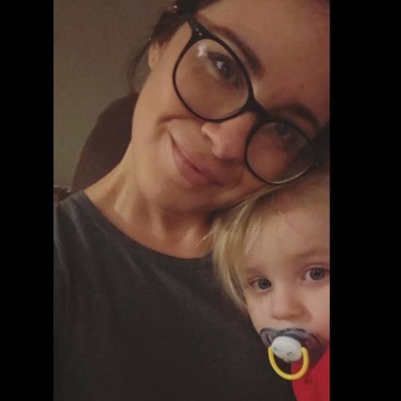 Profile Picture of Tori Sheldon (@ddani44_dani) on Poshmark