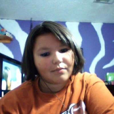 Profile Picture of Franchesca Catron (@justin21141) on Twitter