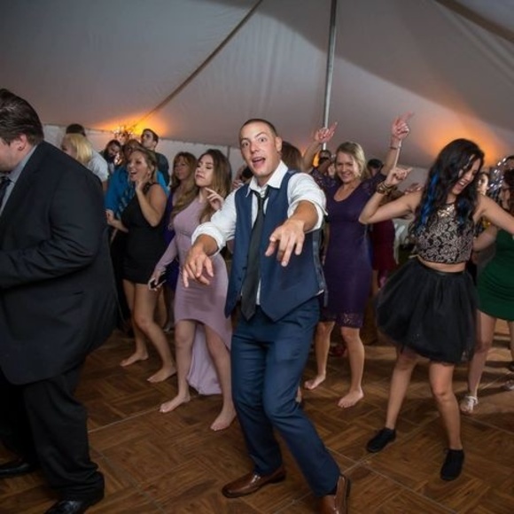 Profile Picture of Mike Quattrocchi (@mikequattrocchi) on Poshmark