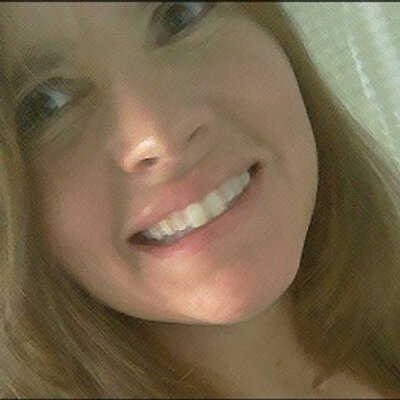 Profile Picture of Beth Anne Bloom (@bbloombydesign) on Twitter