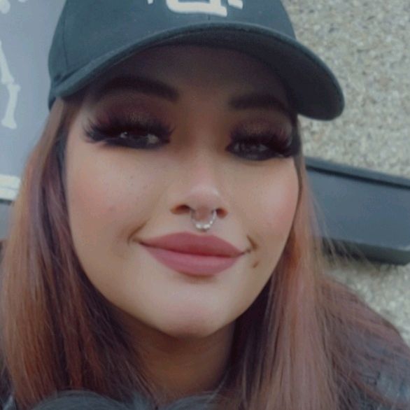 Profile Picture of Dawn Strawberry (@@dawnstrawberry) on Tiktok