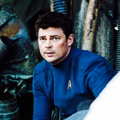 Profile Picture of Dr. Leo McCoy (@LegendaryBones) on Twitter