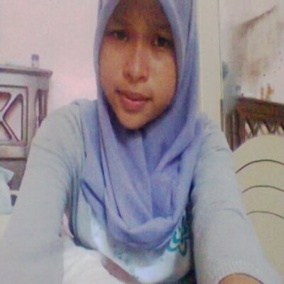 Profile Picture of Luz Roy (@luzzjjur) on Twitter