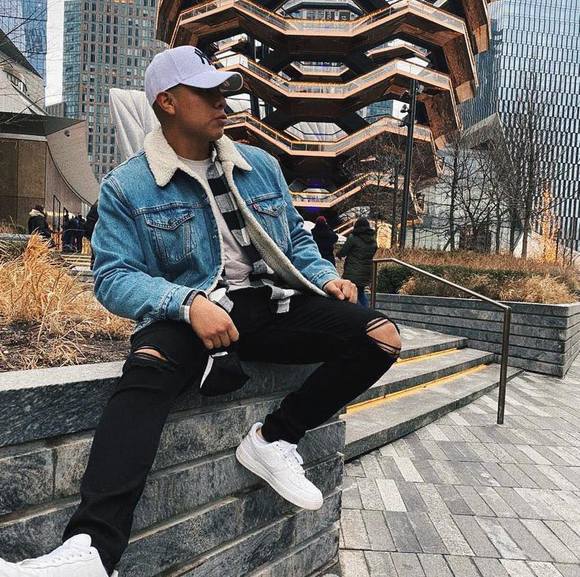 Profile Picture of Joseph Berrocal rivadeneyra (@josephdrekz) on Poshmark