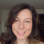 Profile Picture of Theresa Garcia Schultz (@aloveafare) on Instagram