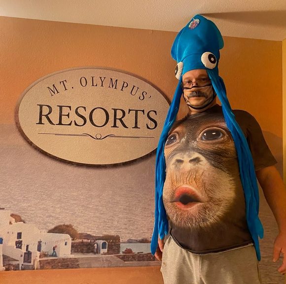 Profile Picture of Travis Steinle (@travissteinle) on Poshmark