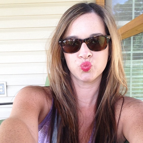 Ashlie Steadman - Poshmark Profile Picture of Ashlie Steadman (@asteadman) on Poshmark