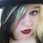 Profile Picture of Allison Reuterdahl (@darkdreamscapes) on Instagram