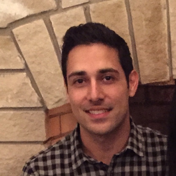 Profile Picture of Aarash Ghajar (@aarashghajar) on Poshmark