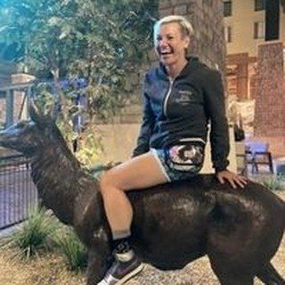 Profile Picture of Ivy Schlegel (@professorives) on Instagram