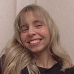 Profile Picture of 𝙰𝚗𝚊 𝙷𝚎𝚗𝚐𝚕𝚎 (@anaahengle) on Instagram