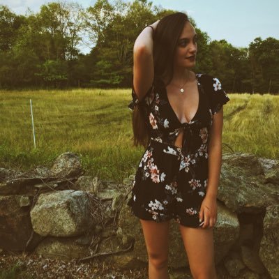 Profile Picture of Bailey McGrath (@baileymcgrath17) on Twitter