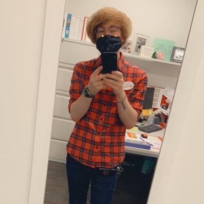 Profile Picture of Steven (@bikinipowerbtm) on Twitter