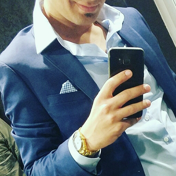 Profile Picture of Caesar Zapien (@az_boss) on Poshmark